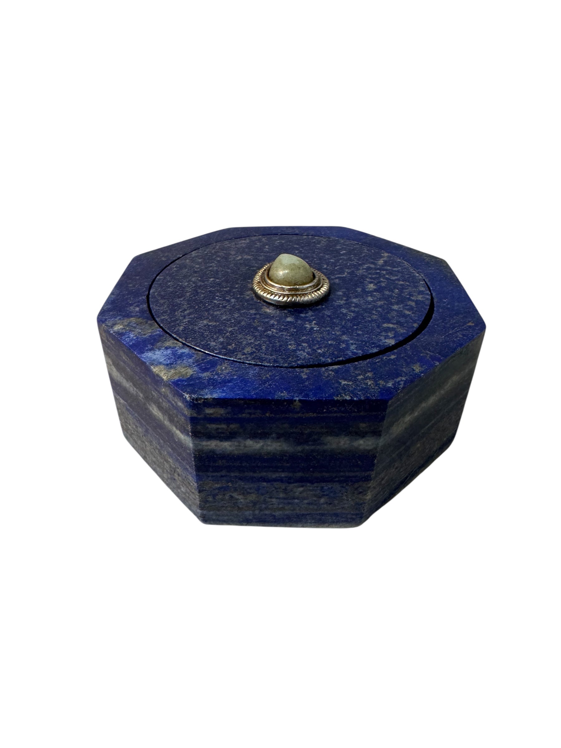 Close-up deep blue Lapis Lazuli box featuring octagonal shape pearly Labradorite cabochon silver setting on lid