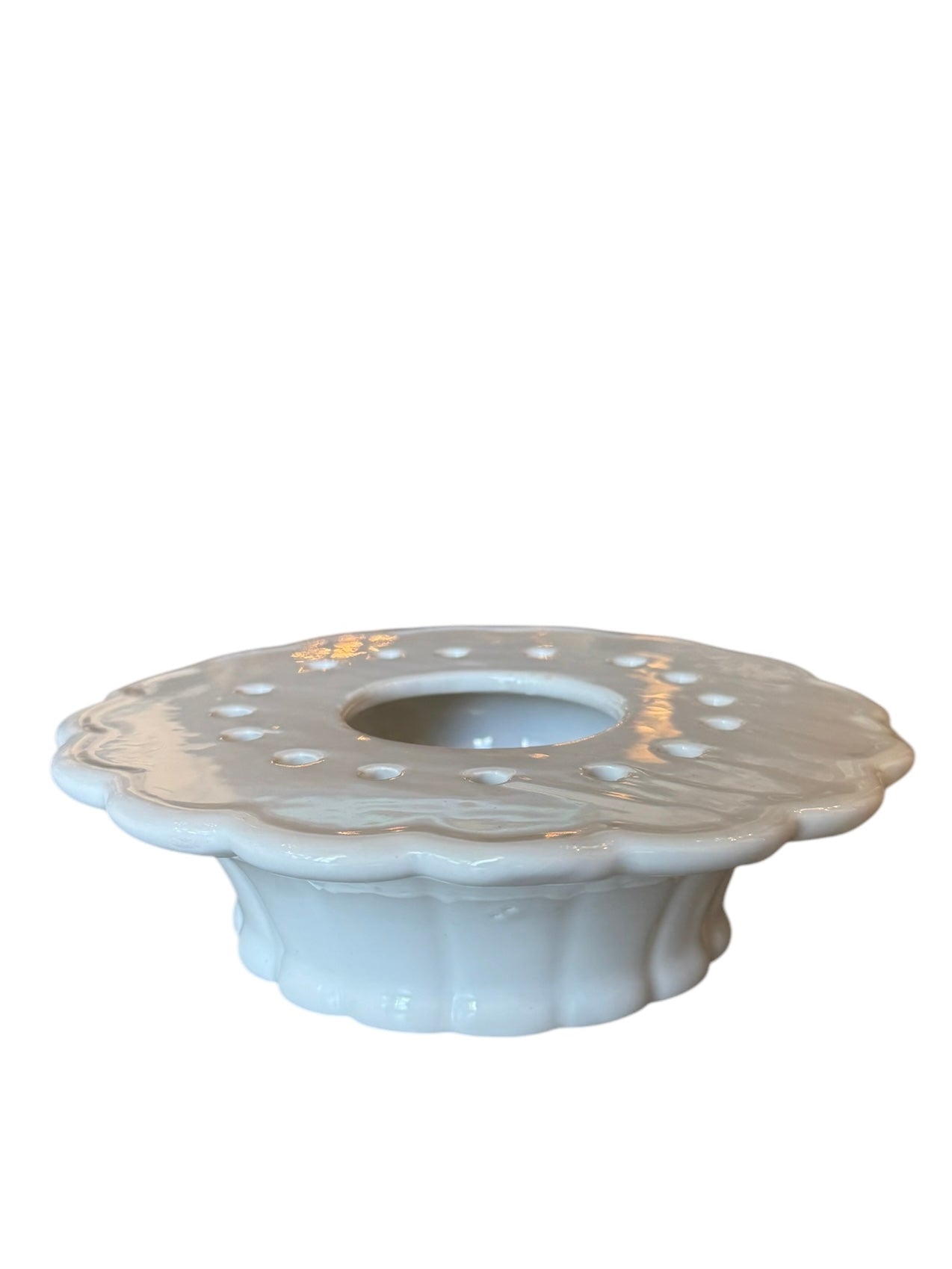 White Tiered Flower Frog Vase - Martha Stewart by Mail
Vintage 1990s Martha Stewart Ceramic Vase
Martha Stewart Collectible Flower Frog - Tiered Design
Scalloped Edge Tiered Flower Frog Vase
Vintage Martha Stewart "Martha By Mail" Flower Frog