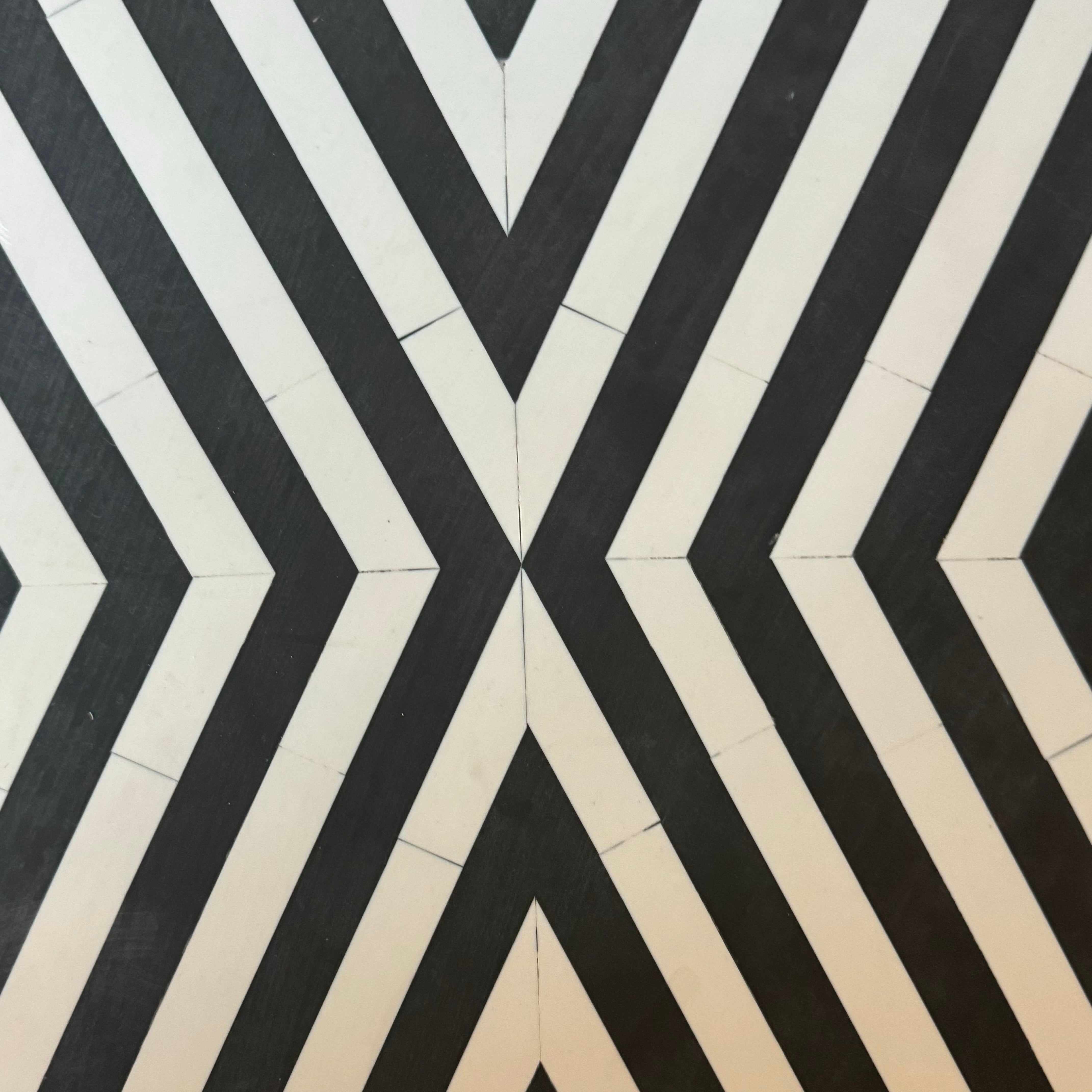 work table
tables
Table
stripes
striped
modern
kitchen table
Inlaid
Home
geometric
Dining table
black and white
2000s
large table
Kitchen
dining room
Brass