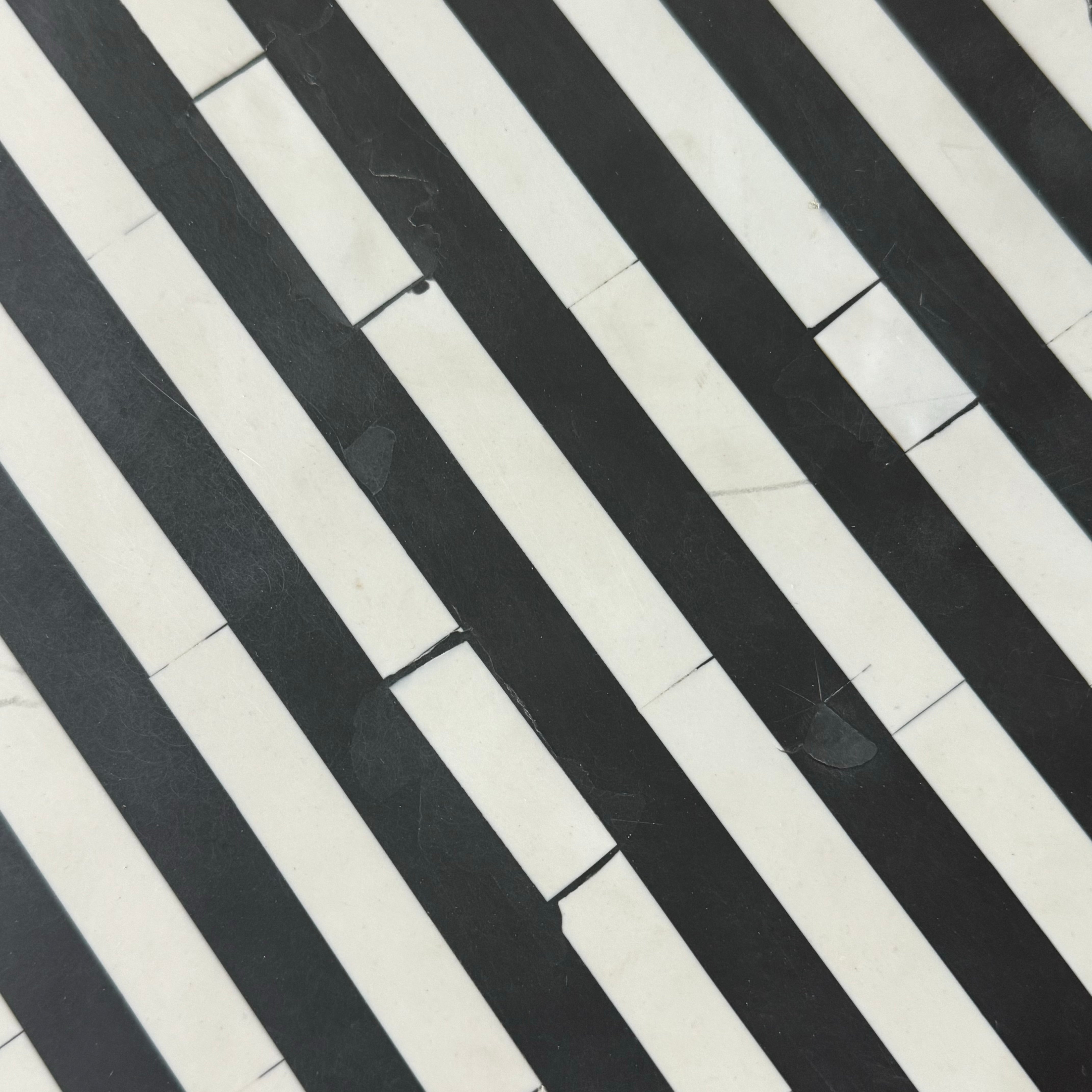 work table
tables
Table
stripes
striped
modern
kitchen table
Inlaid
Home
geometric
Dining table
black and white
2000s
large table
Kitchen
dining room
Brass