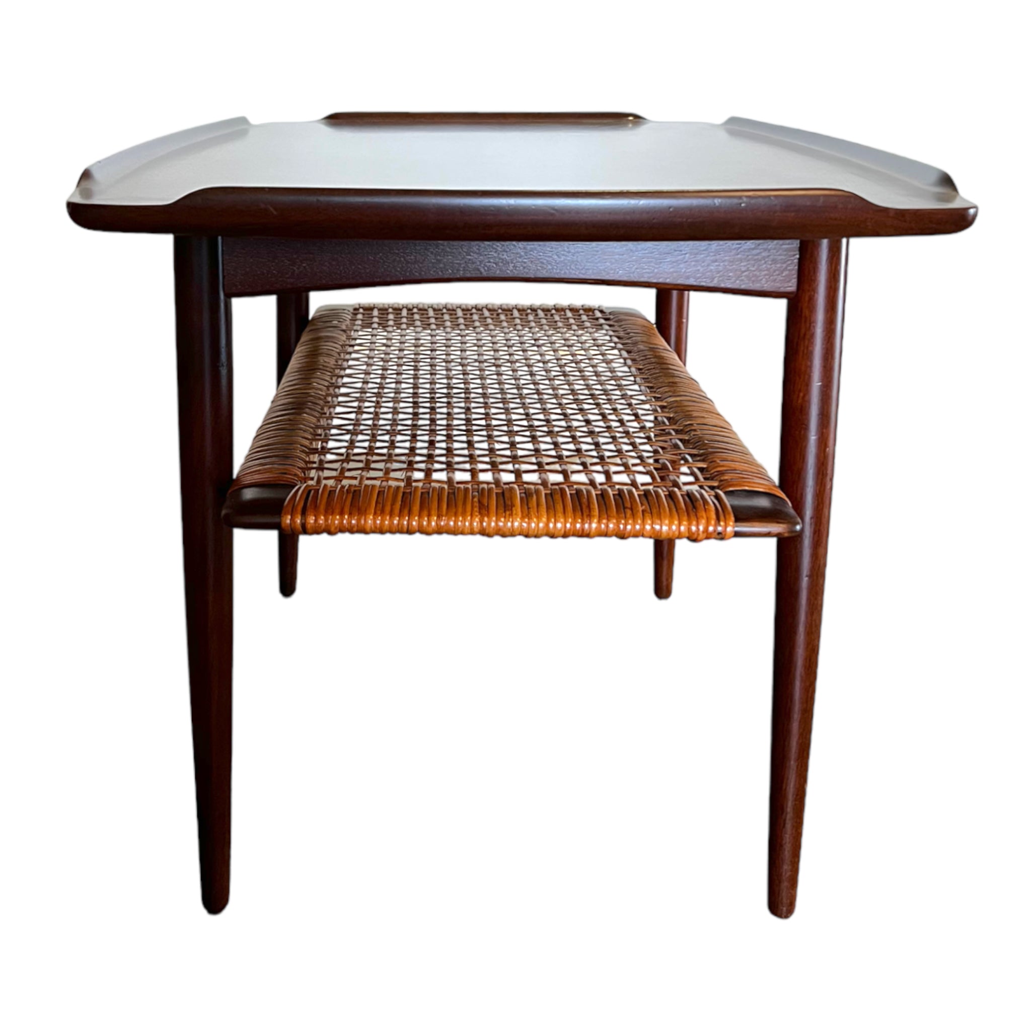 wood
Walnut
tea table
Table
small table
Side table
Selig
Poul Jensen
Occasional table
modern
Mid century
Home
Denmark
danish modern
Danish
1960s