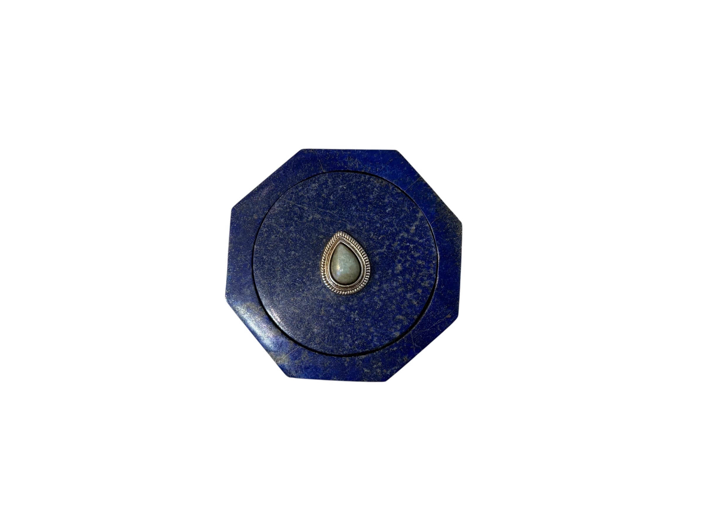 Close-up deep blue Lapis Lazuli box featuring octagonal shape pearly Labradorite cabochon silver setting on lid