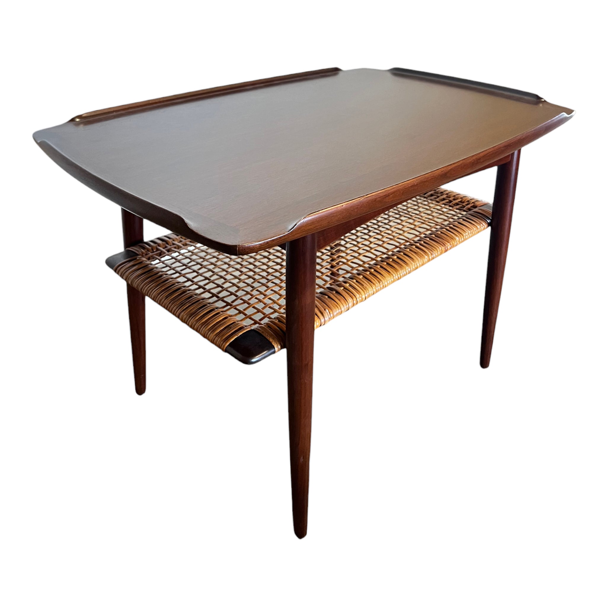 wood
Walnut
tea table
Table
small table
Side table
Selig
Poul Jensen
Occasional table
modern
Mid century
Home
Denmark
danish modern
Danish
1960s