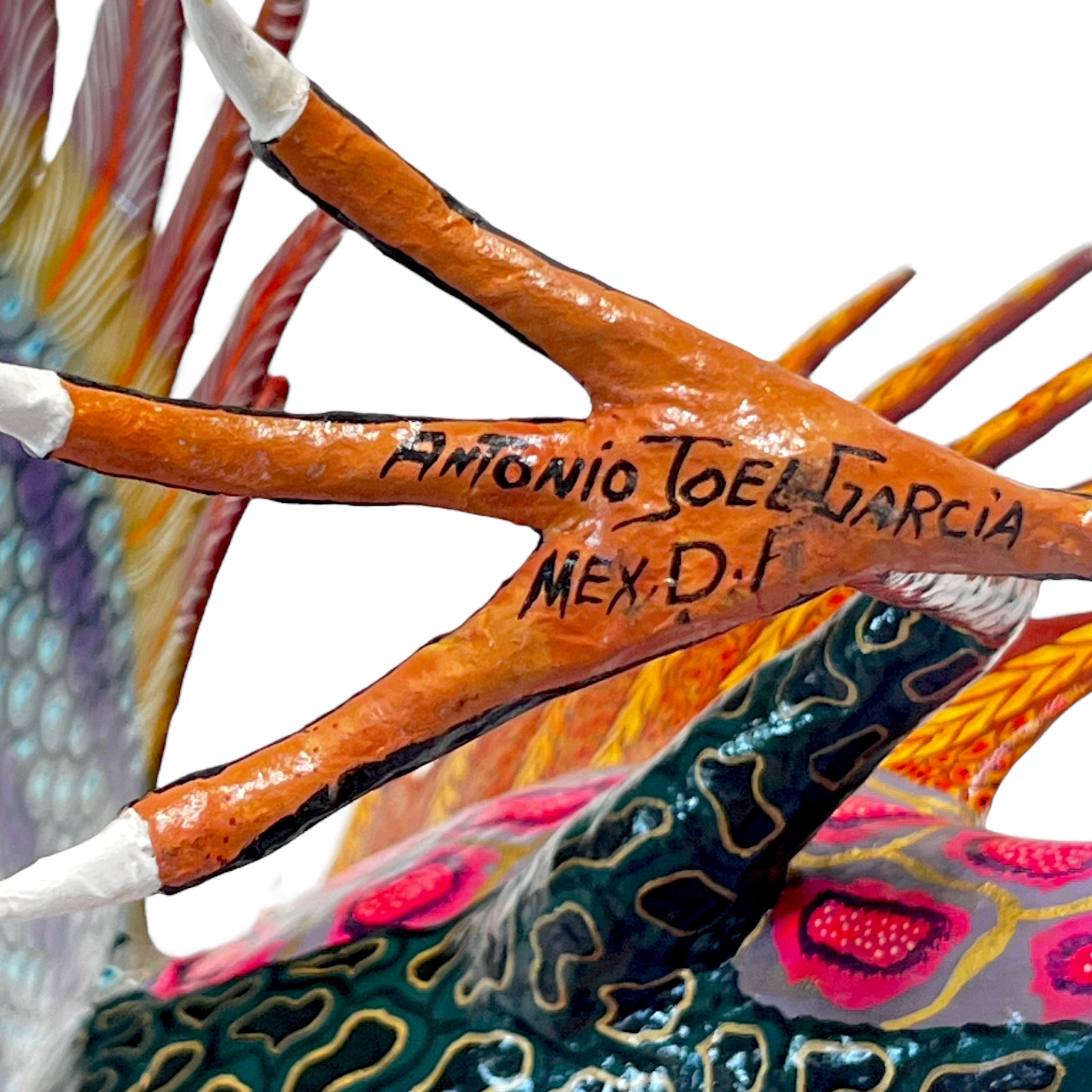 vibrant
Sculpture
sculptural
Paper mache
Mexico
Mexican artist
Mexican
living room
Home
folk art
feathers
deocr
Colorful
birds
bird
Art
Antonio Joel Garcia
Animals
Animal
alebrije
2000s
Cartoneria
creature
hanging art