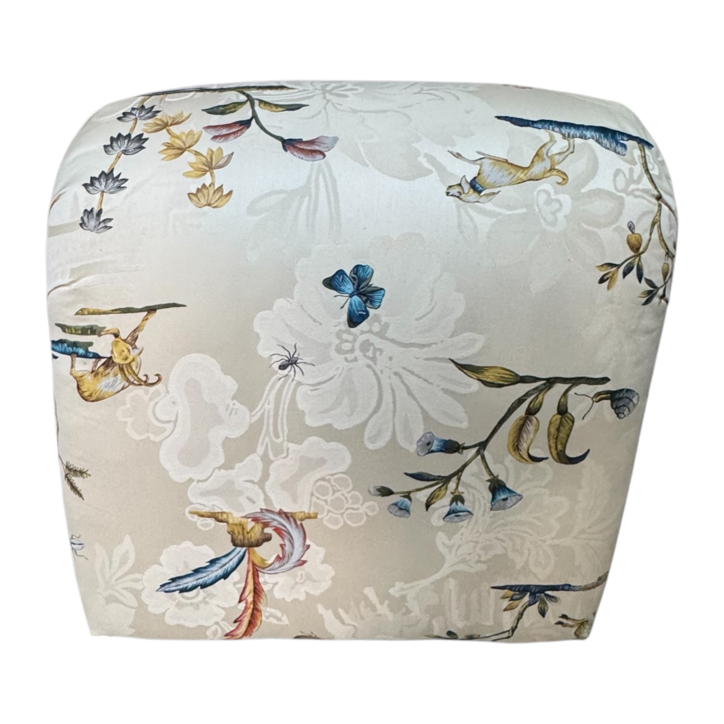 upholstered
small bench
Seating
Schumacher fabric
Postmodern
living room
ladybugs
ivory
Home
Floral
bugs
bench
bedroom
A Reimagined Classic: Schumacher Upholstered Waterfall Bench
1980s
Waterfall Bench
Schumacher Waterfall Bench
1980s Bench
vintage bench