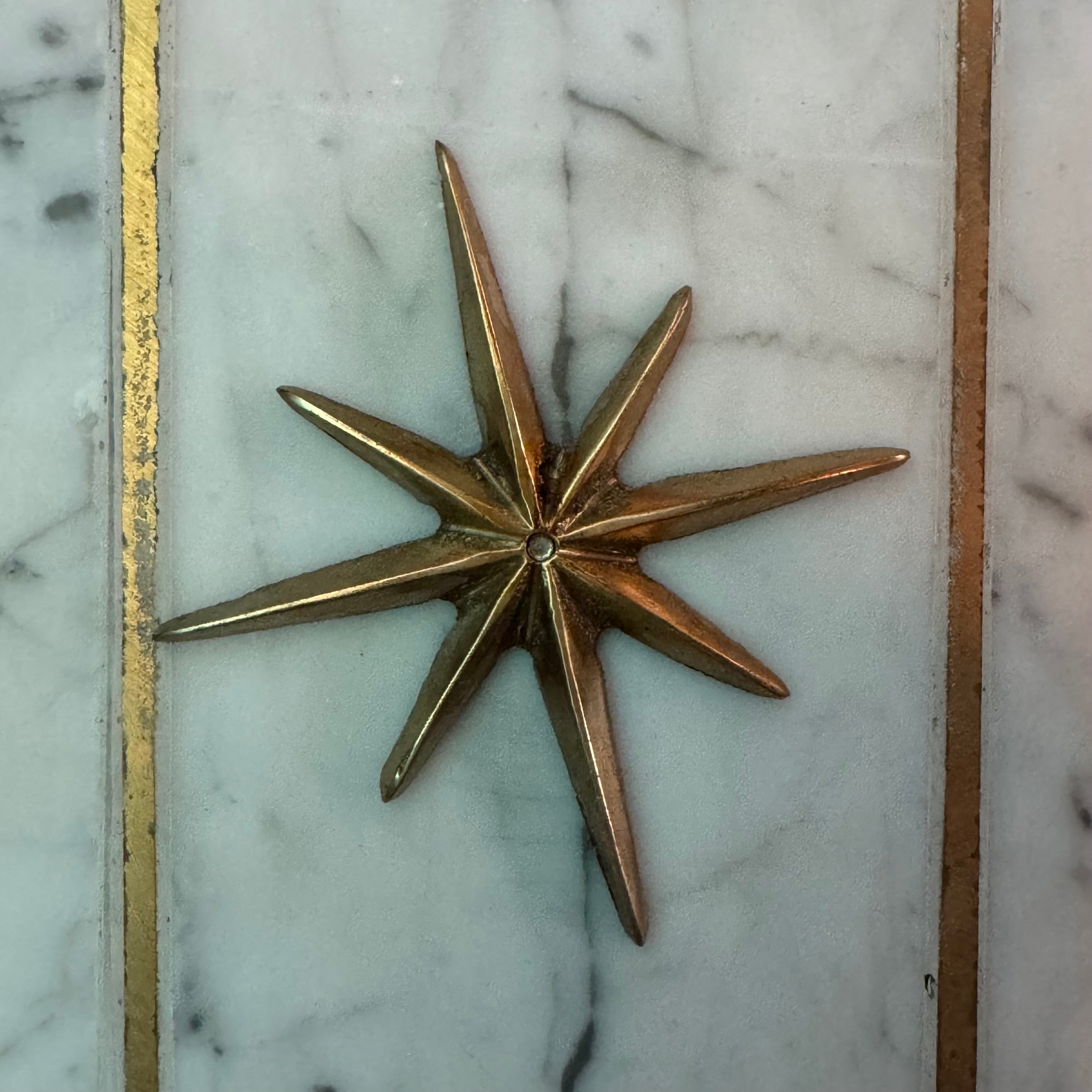 Table
stars
Plant stand
Pedestal
outdoor
Ormolu
marble
italian
indoor
home decor
Home
Gold
Gilt
Gilded
decorative
Decor
column
Bronze