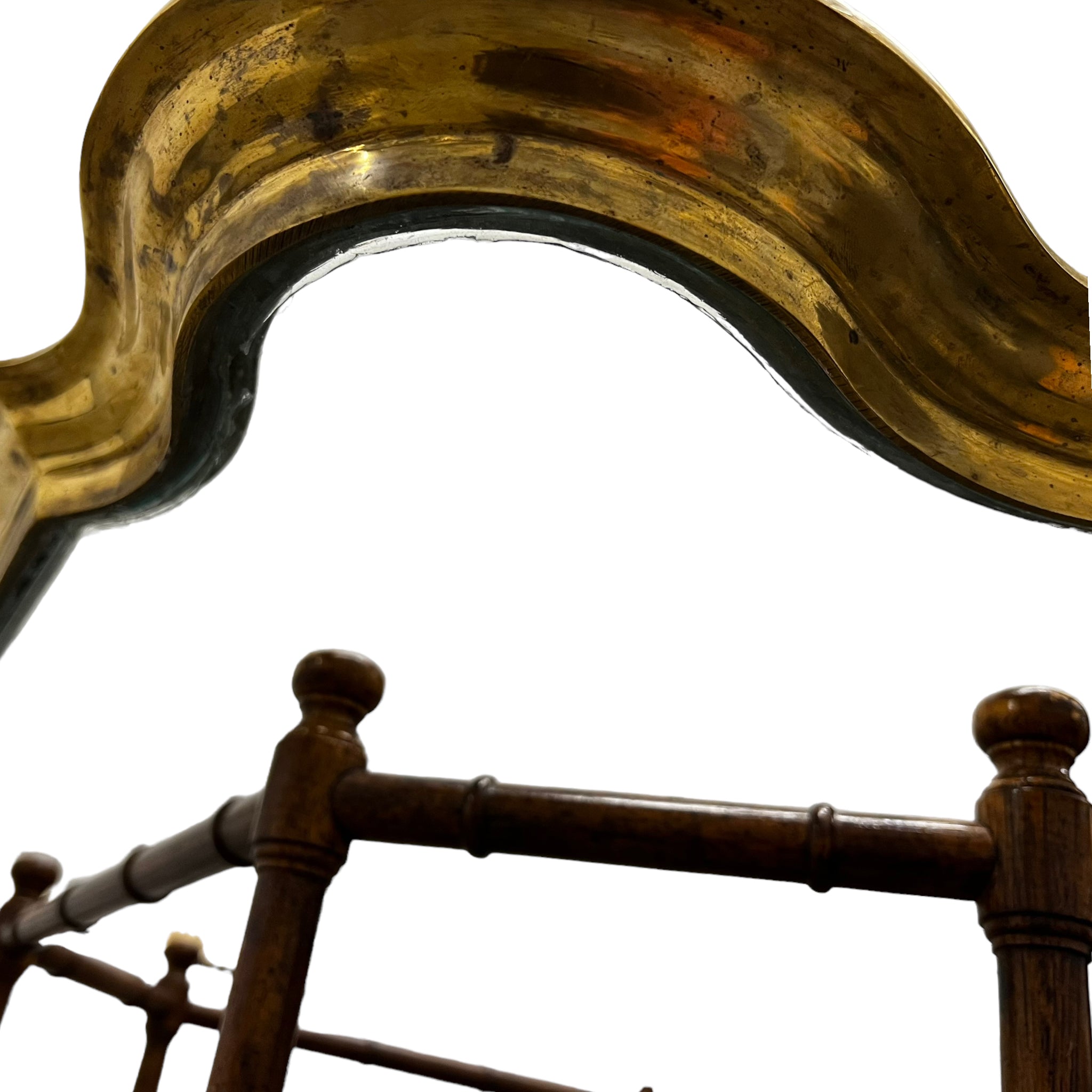 table
scalloped
metal
Home
glass
faux bois
Coffee table
brass
bamboo
baker furniture
1970s
octagonal