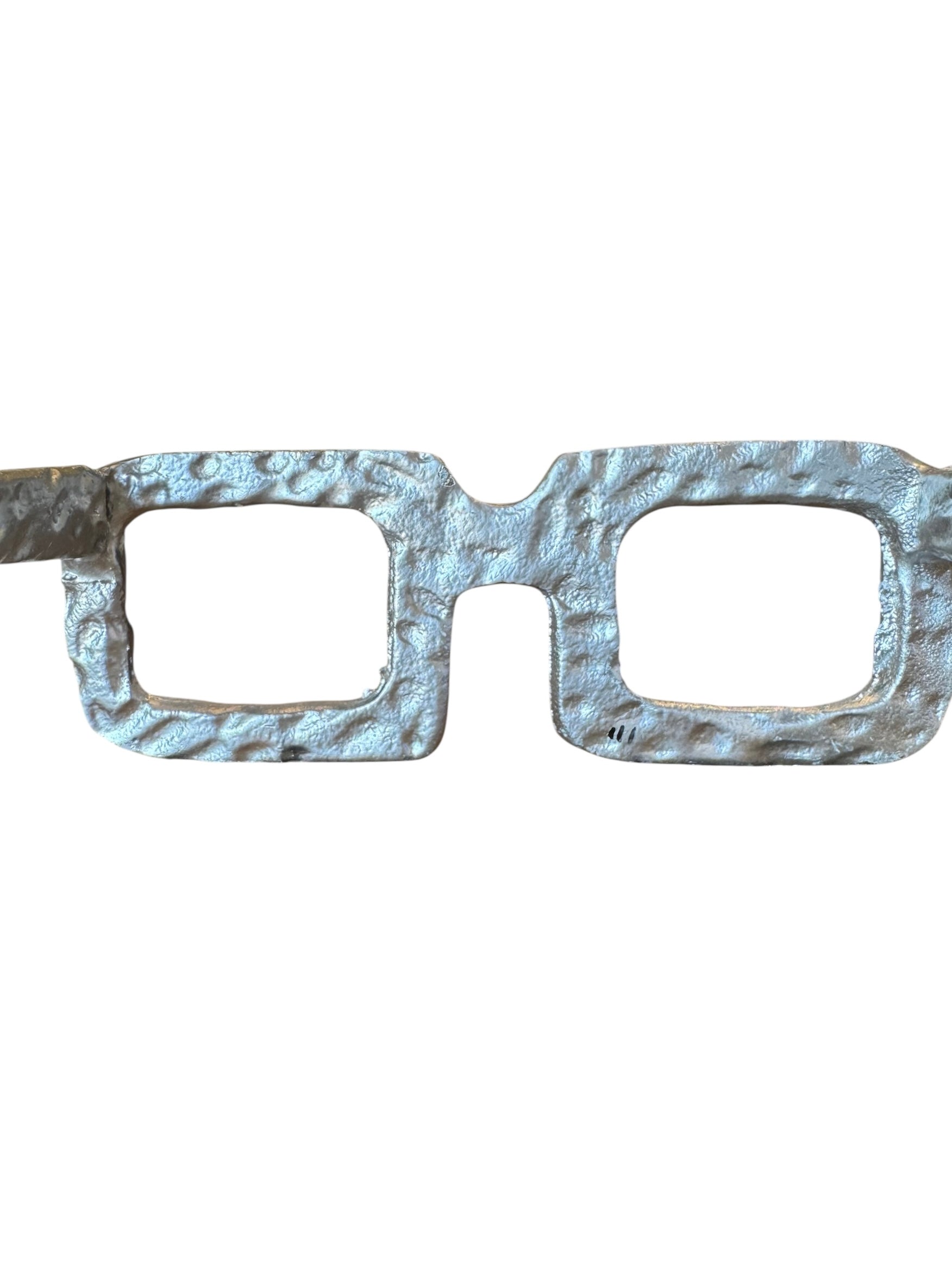 Table Top
Silver
Sculpture
sculptural
paperweight
office
modern
glasses
desk top
cast aluminum
Brutalist
Cast Aluminum Paperweight Glasses
Aluminum Paperweight Glasses
Paperweight Glasses
eye glasses sculpture austin
paperweight austin