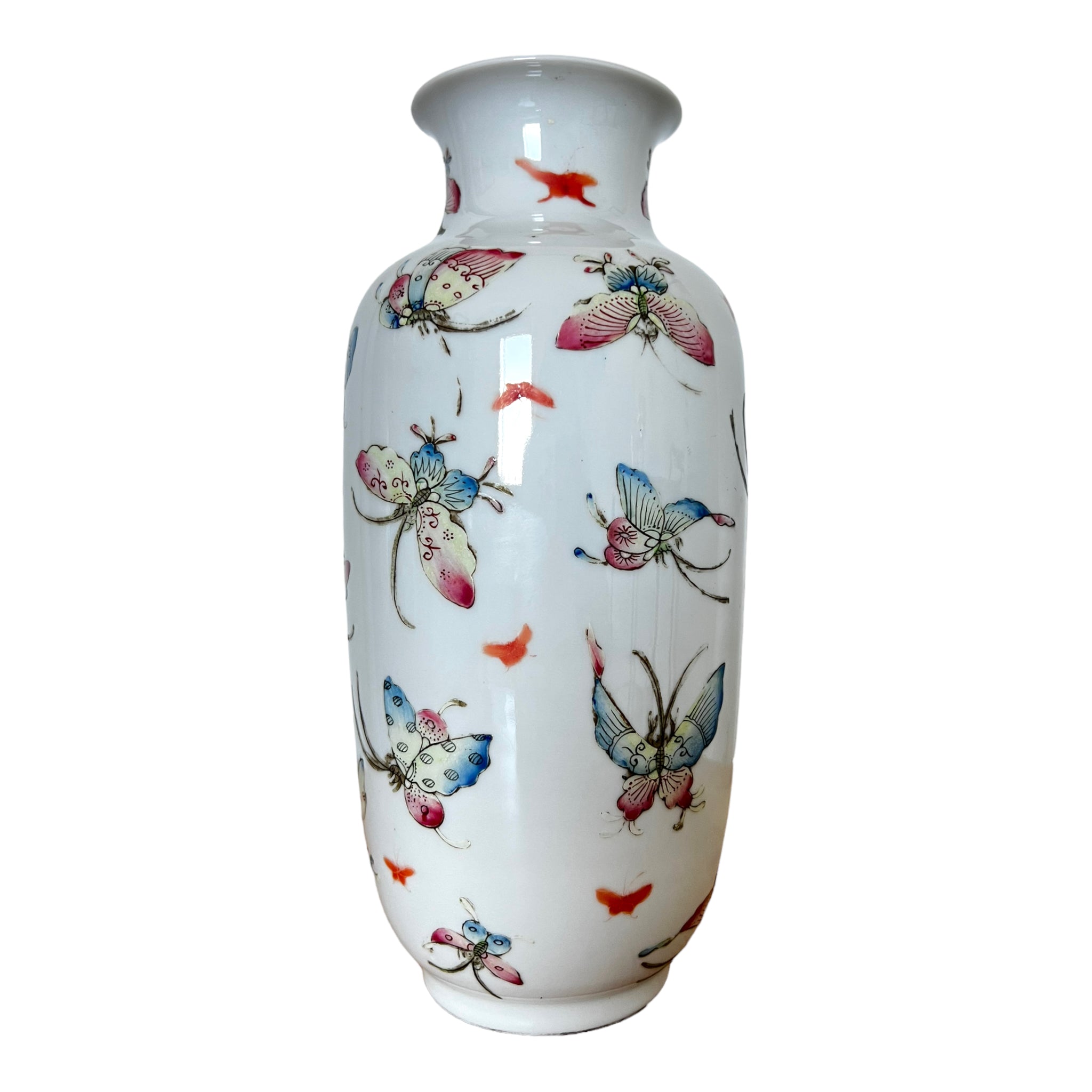 Vase
Qing Dynasty
porcelain
Home
Decor
Cloisonné
Chinese
China
butterfly
19th century
18th century
Table Top
living room
flower vase
antique