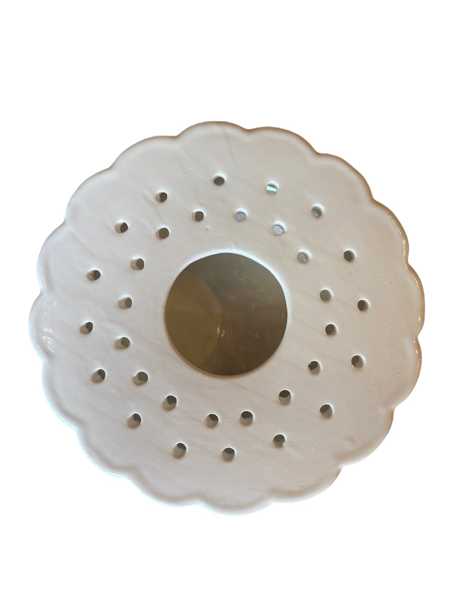 White Tiered Flower Frog Vase - Martha Stewart by Mail
Vintage 1990s Martha Stewart Ceramic Vase
Martha Stewart Collectible Flower Frog - Tiered Design
Scalloped Edge Tiered Flower Frog Vase
Vintage Martha Stewart "Martha By Mail" Flower Frog