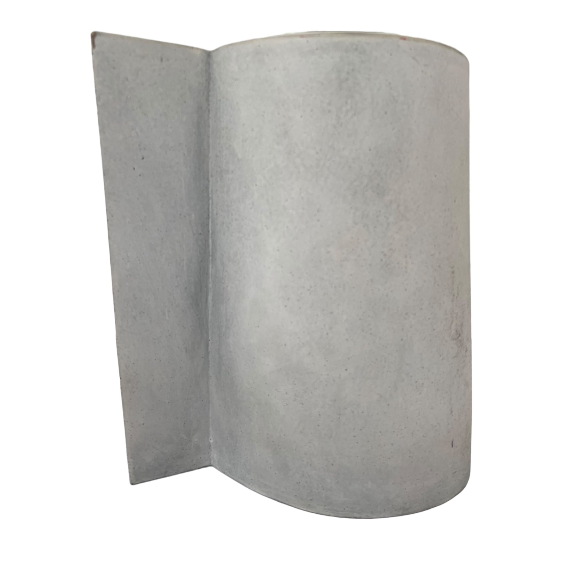 White Pots with Interruptions by Ken Eastman
Ken Eastman ceramic art
White
Sculpture
sculptural
pots
Ken Eastman
Home
England
Ceramic
Art
1990s
Contemporary British ceramics
Studio pottery by Ken Eastman
White ceramic pots sculpture
Abstract ceramic vessel
Modern ceramic artwork
Unique handmade pottery
British ceramic artist Ken Eastman
Collectible contemporary ceramics