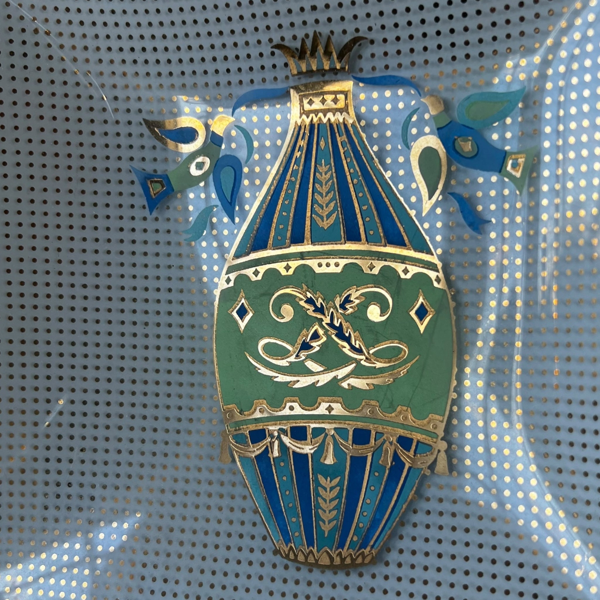 whimsical
tray
tabletop
Table Top
platter
mid century modern
Mid century
metallic
hot air balloon
Gold
Glass
Georges Briard
blue and white
1950s
decorative
decorative bowl
decorative tray