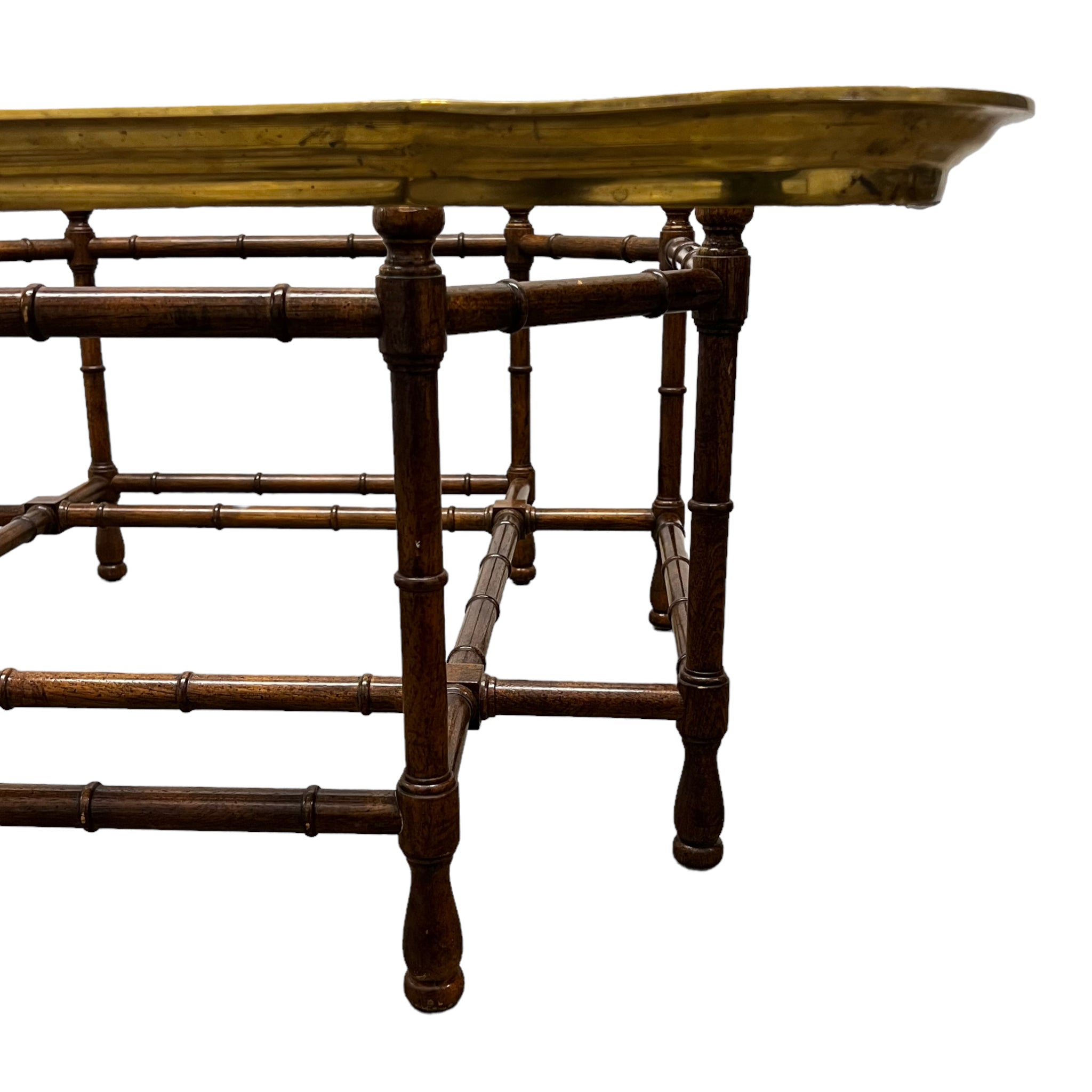 table
scalloped
metal
Home
glass
faux bois
Coffee table
brass
bamboo
baker furniture
1970s
octagonal