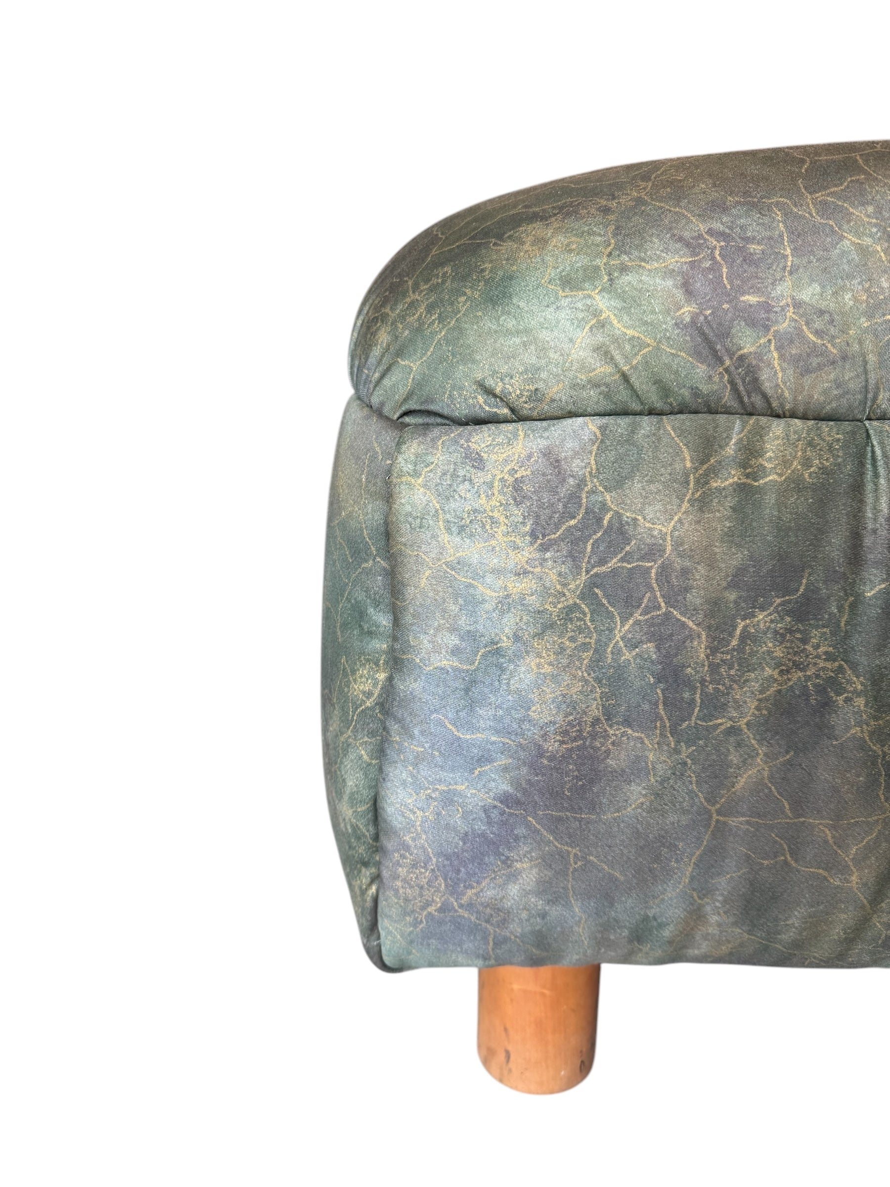 Vintage
upholstered
Stool
ottoman
Green
foot stool
1990s
Vintage 90's Ottoman
90's Ottoman
reupholstered
reupholstered ottoman
reupholstered 1990s ottoman