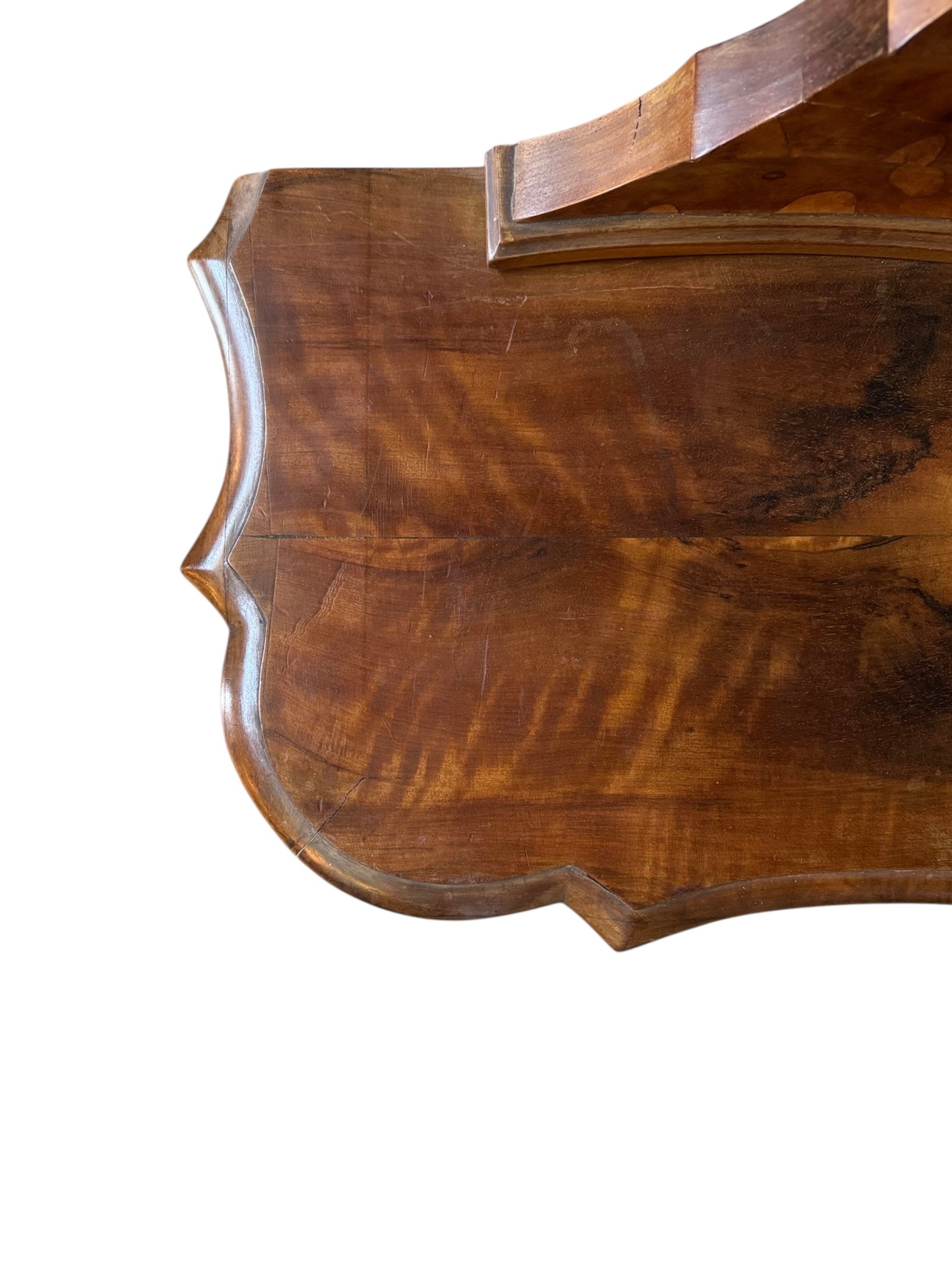 wood
Walnut
Vanity
Mobilificio Bertero
Mirror
italian
Home
dressing table
console
burl wood
bedroom
Art Deco
1940s
1930s
Italian Art Deco Vanity attributed to Mobilificio Bertero
Italian Art Deco Vanity
Art Deco Vanity
vintage vanity
vintage italian vanity