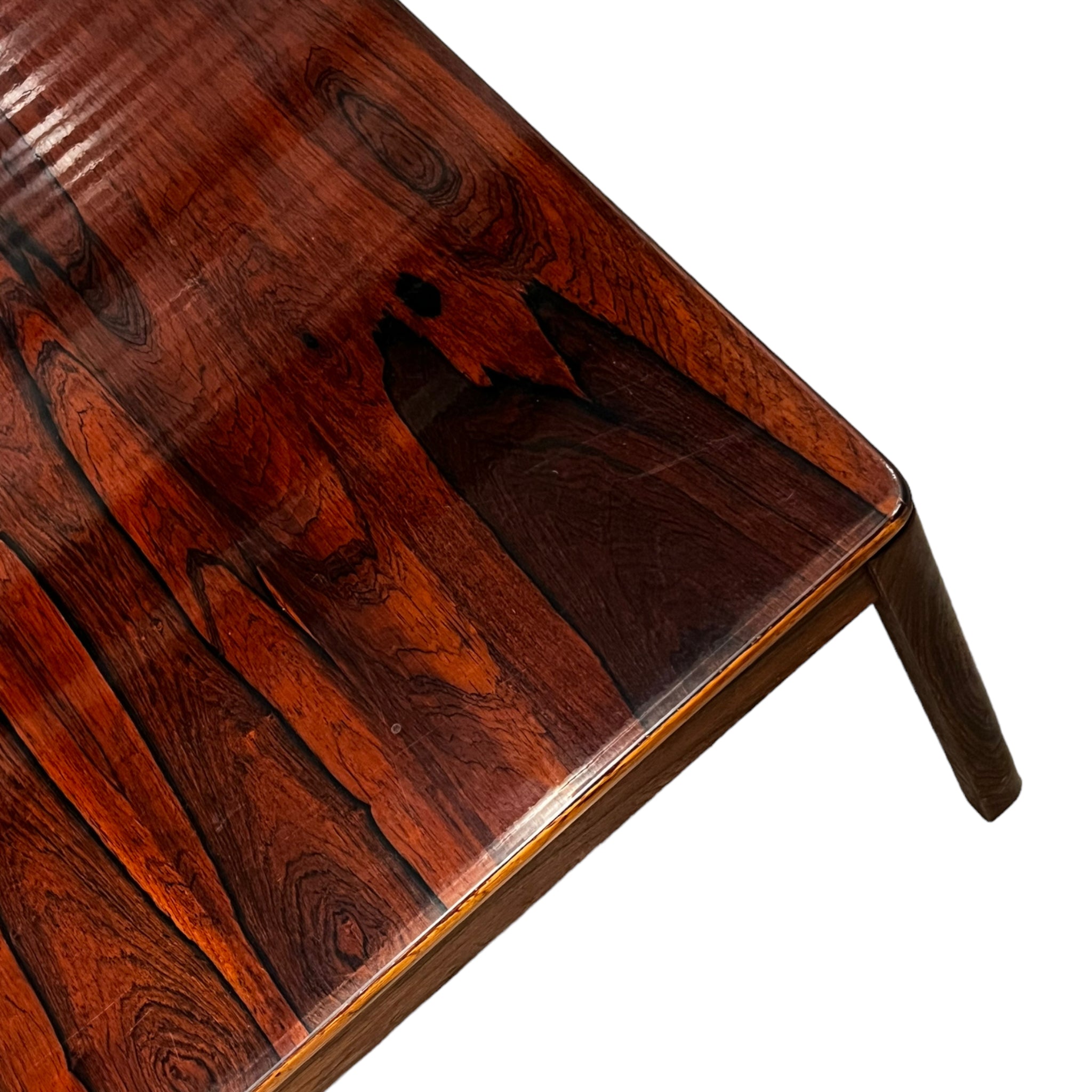 wood
Table
Sykkylven
Side table
Rosewood
Norway
minimalist
minimal
Home
Coffee table
Brode Blindheim
Brazilian wood
1960s