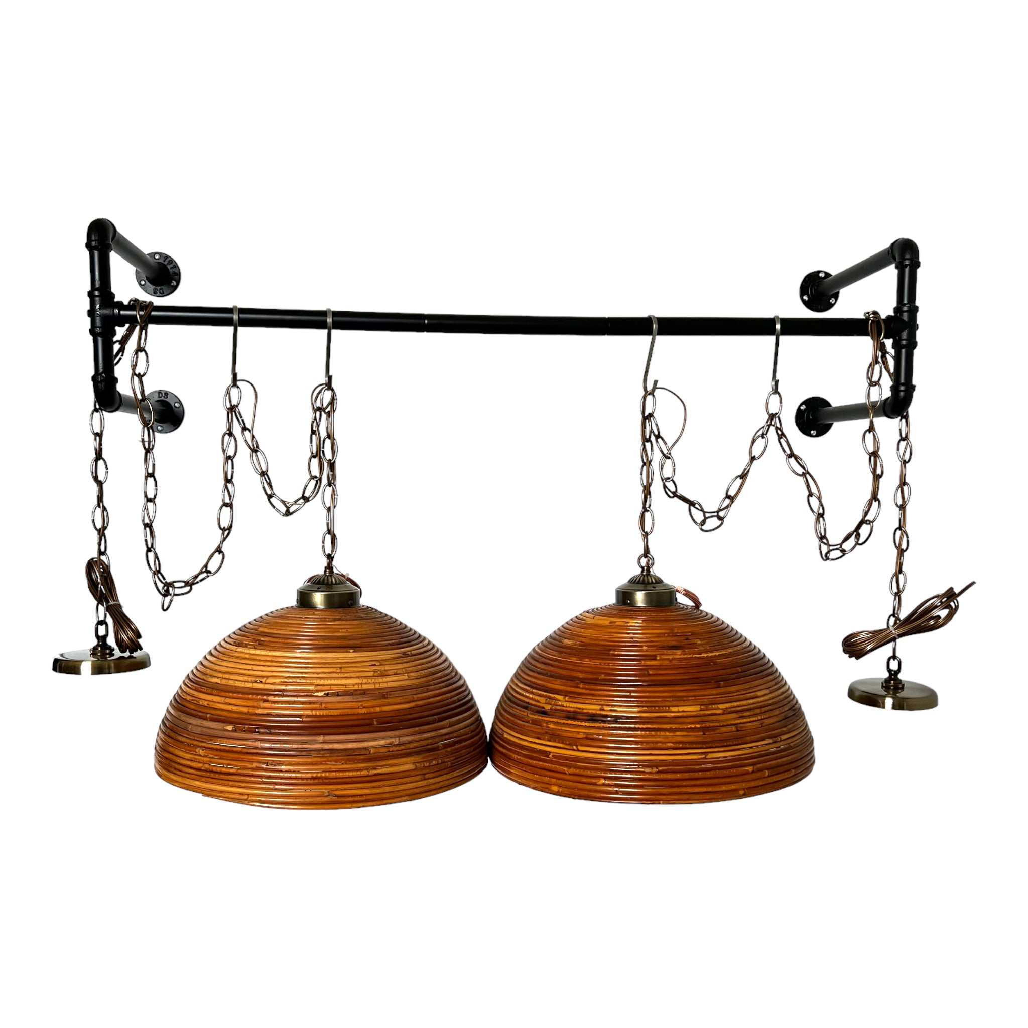 Vintage
Tropical
reed
rattan
patina
Overhead lighting
living room
Lighting
Lamp
italian
Home
dining room
chandelier
Brass
1960s
restored
textural
hanging lamp