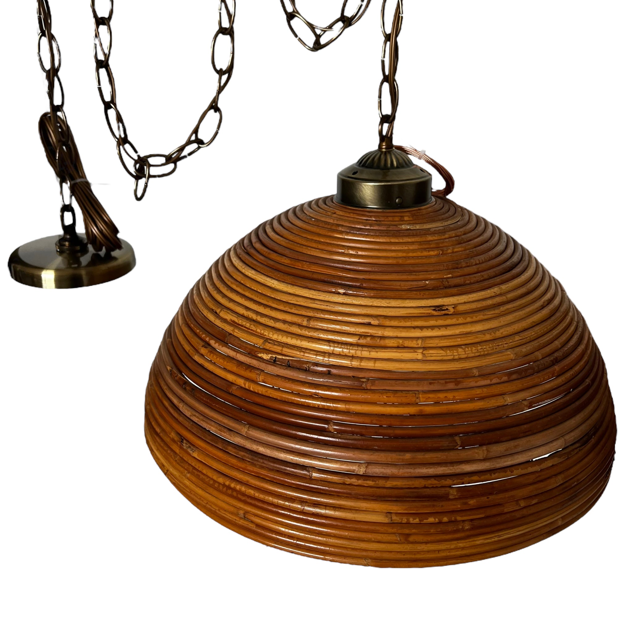 Vintage
Tropical
reed
rattan
patina
Overhead lighting
living room
Lighting
Lamp
italian
Home
dining room
chandelier
Brass
1960s
restored
textural
hanging lamp