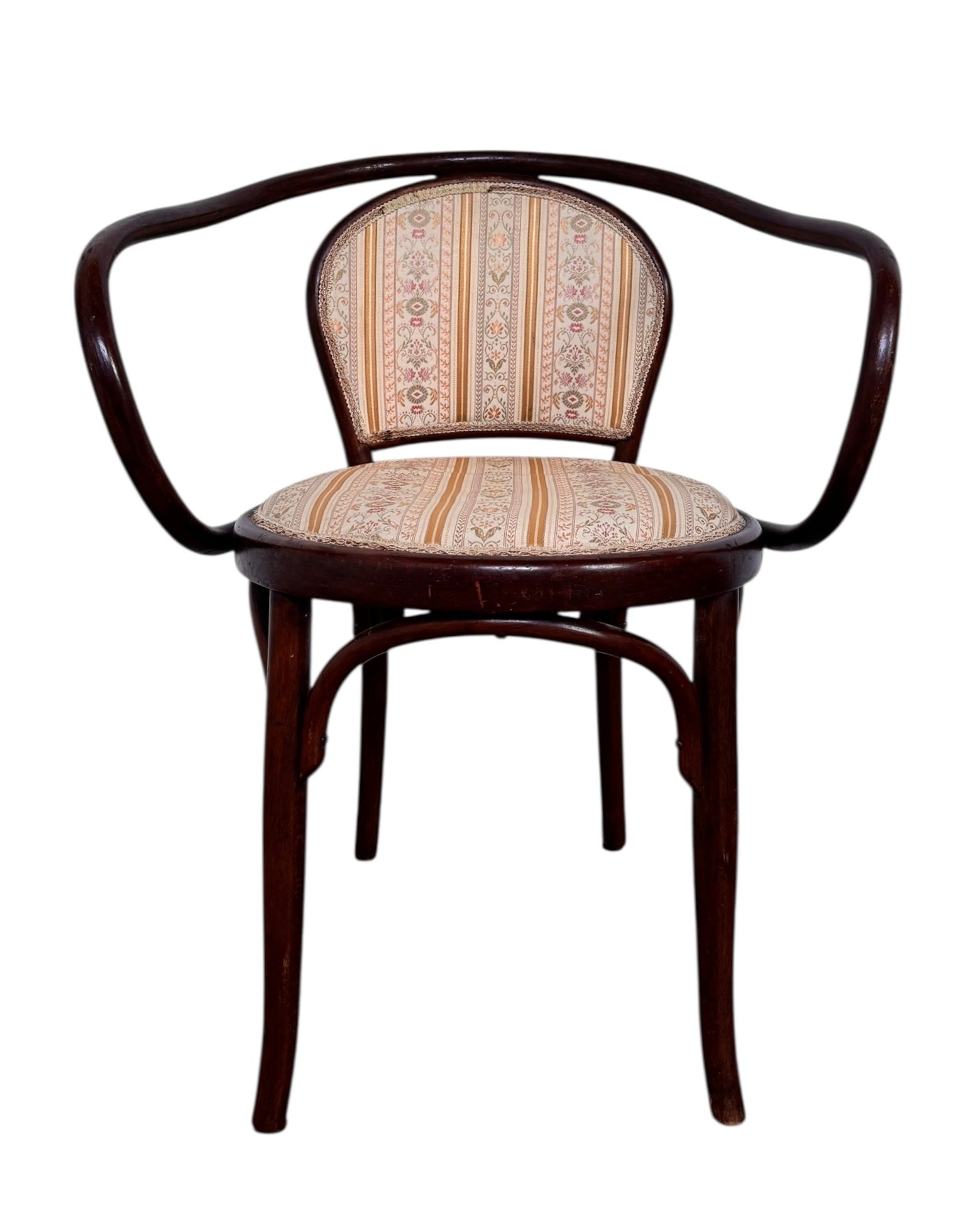 Bentwood & Upholstered chairs with looping arms, backrest rail and under-seat supports with steam-bending beechwood
