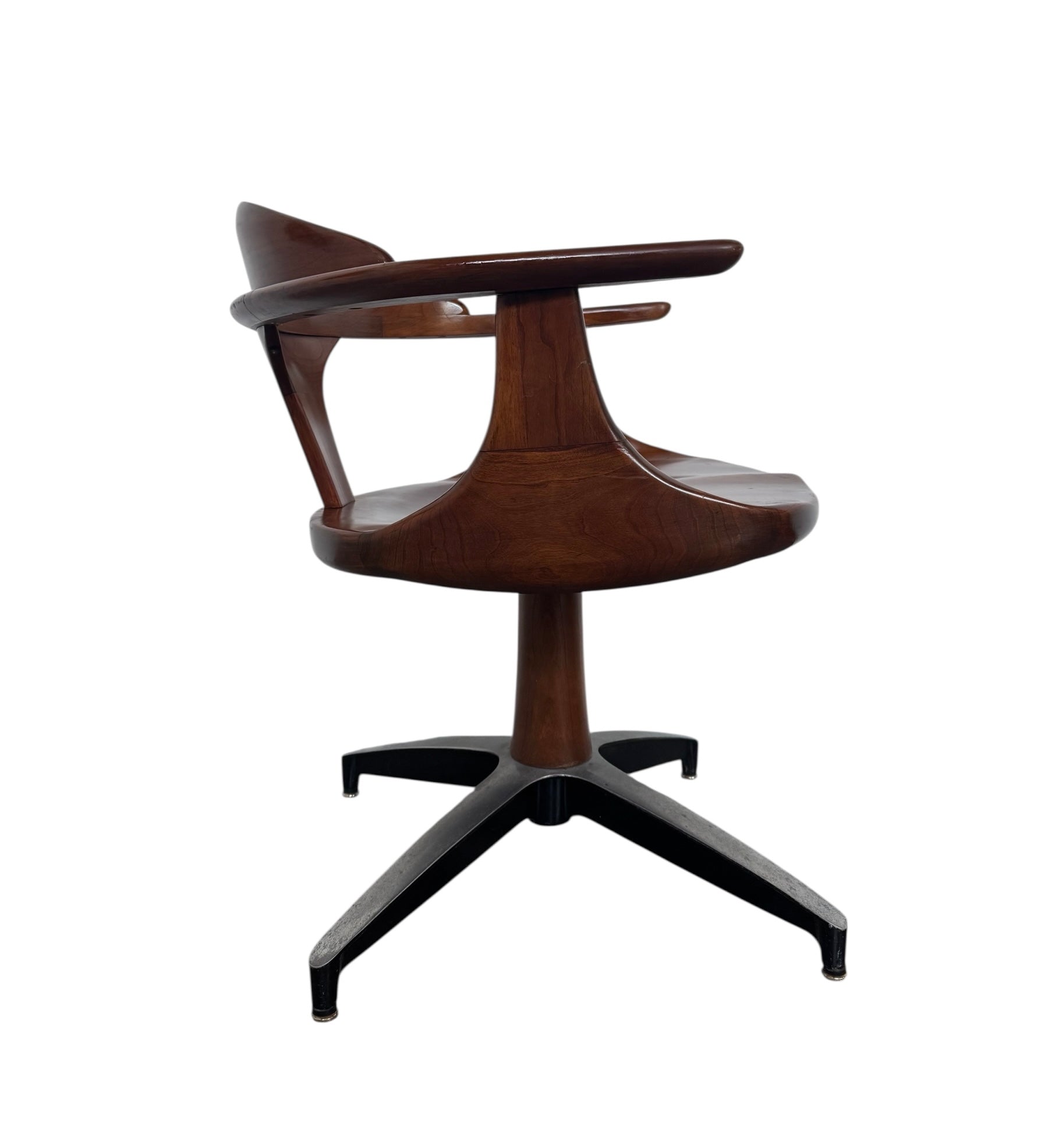 Mid-century modern Cliff House dining chair by Heywood Wakefield, cherry wood with black base.