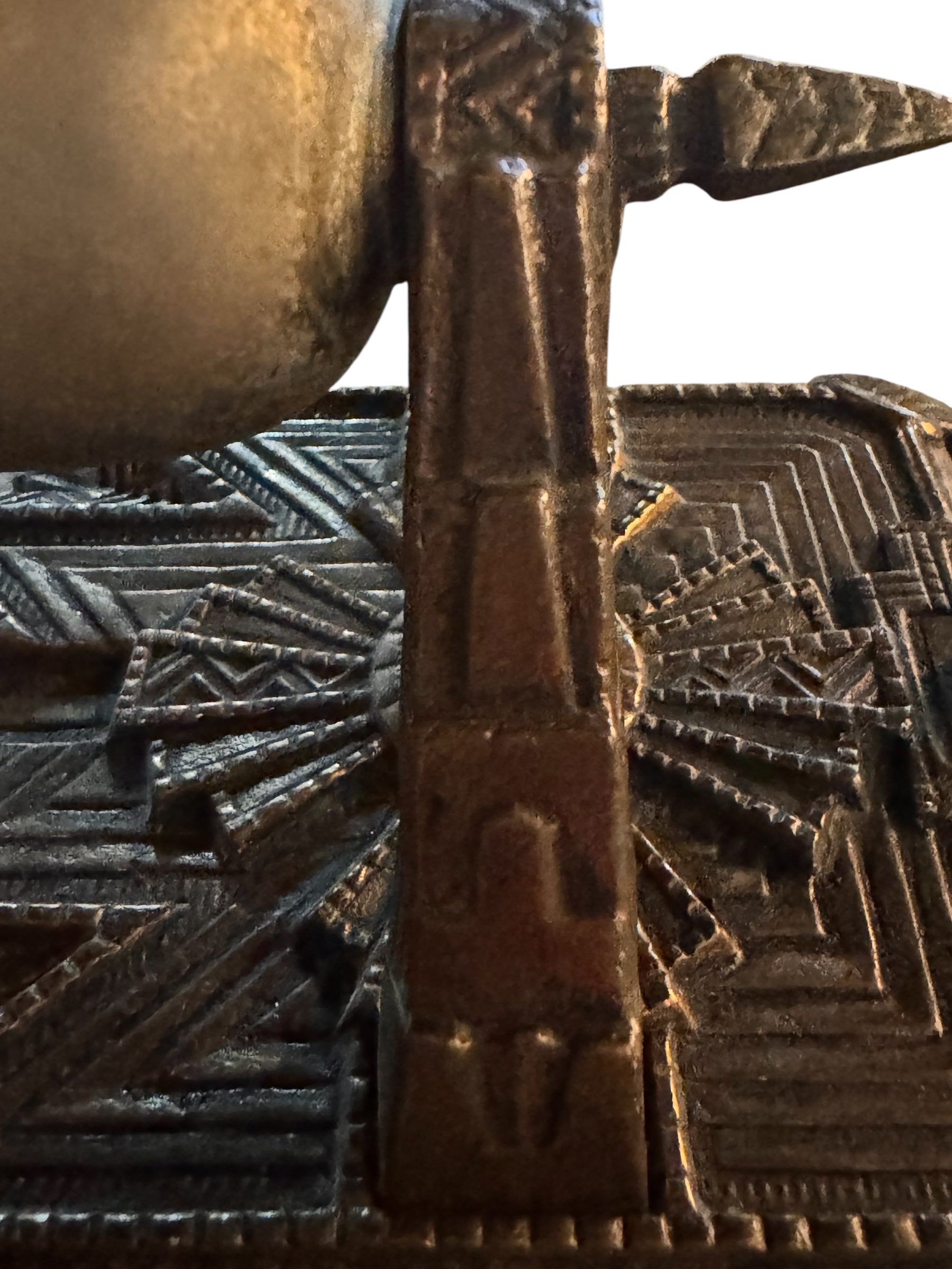 Pair of Art Deco sconces, circa 1930, in cast metal with geometric designs, professionally rewired