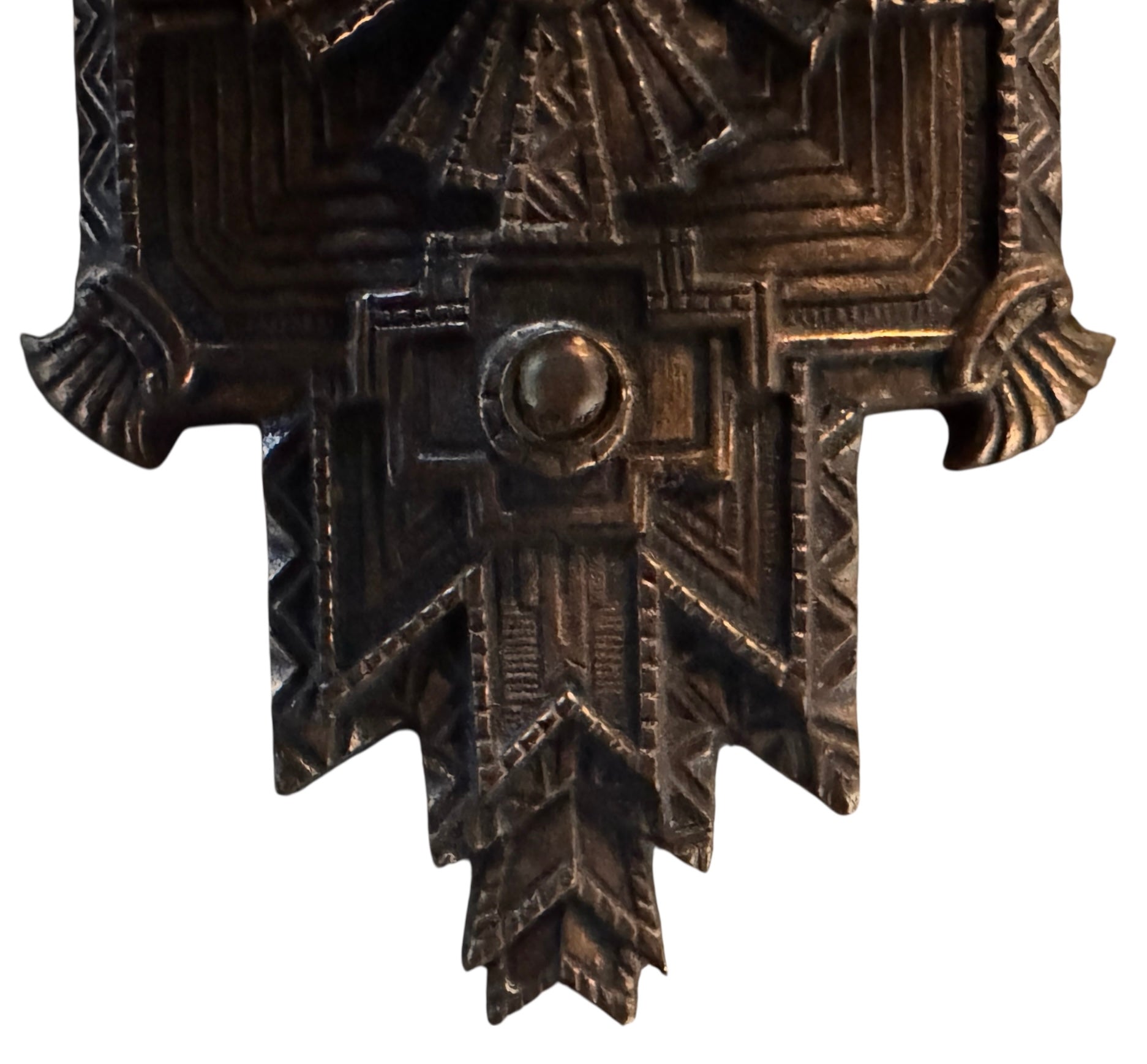 Pair of Art Deco sconces, circa 1930, in cast metal with geometric designs, professionally rewired