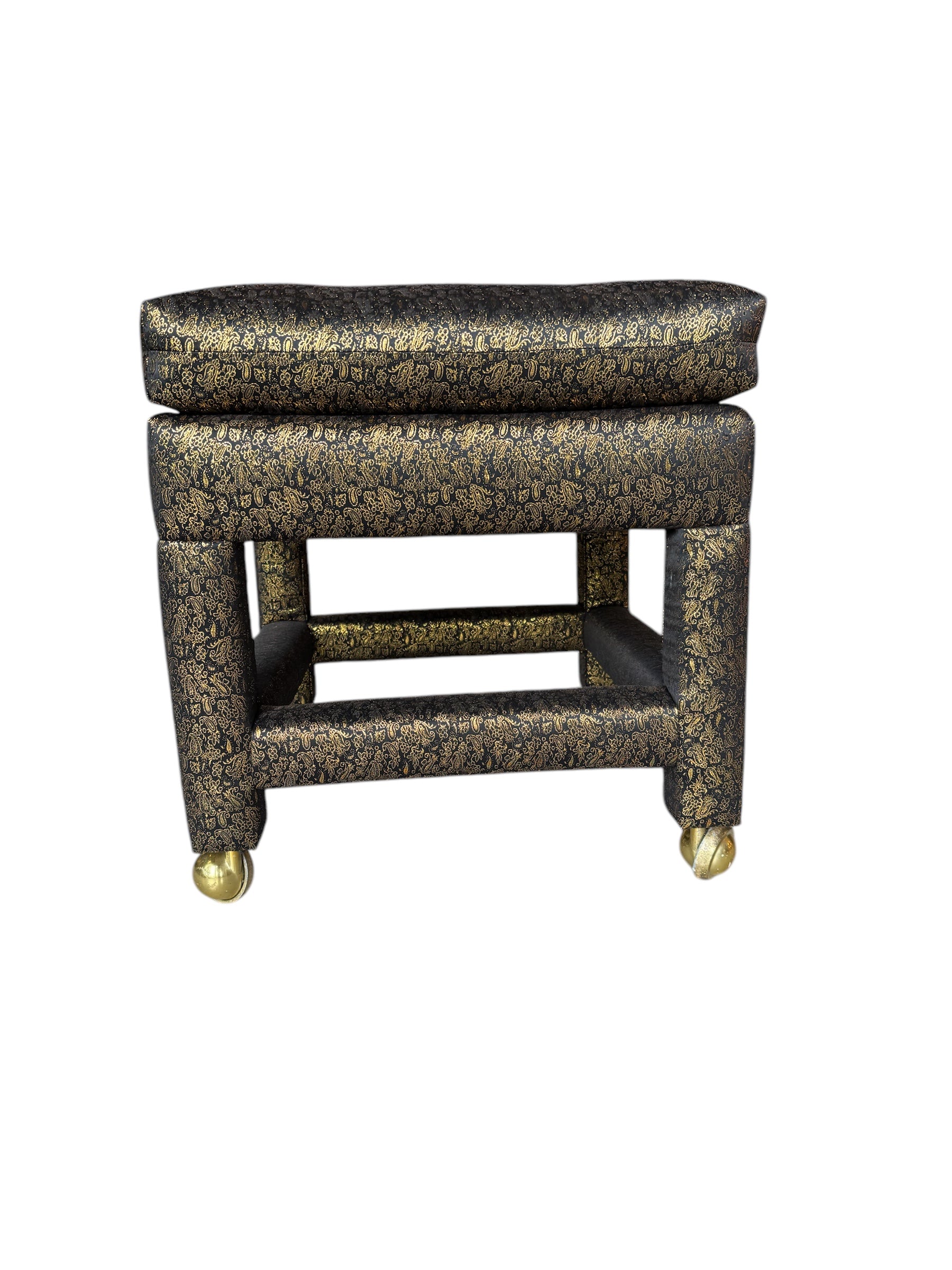 upholstered

Stool

small bench

silk

Postmodern

post modern

ottoman

living room

foot stool

fabric

black and gold

parson ottoman

small ottoman

rolling ottoman

rolling foot stool

rolling stool

vintage rolling parson stool

postmodern otttoman

postmodern foot stool

black silk ottoman

80's Postmodern Parsons Style Upholstered Ottoman