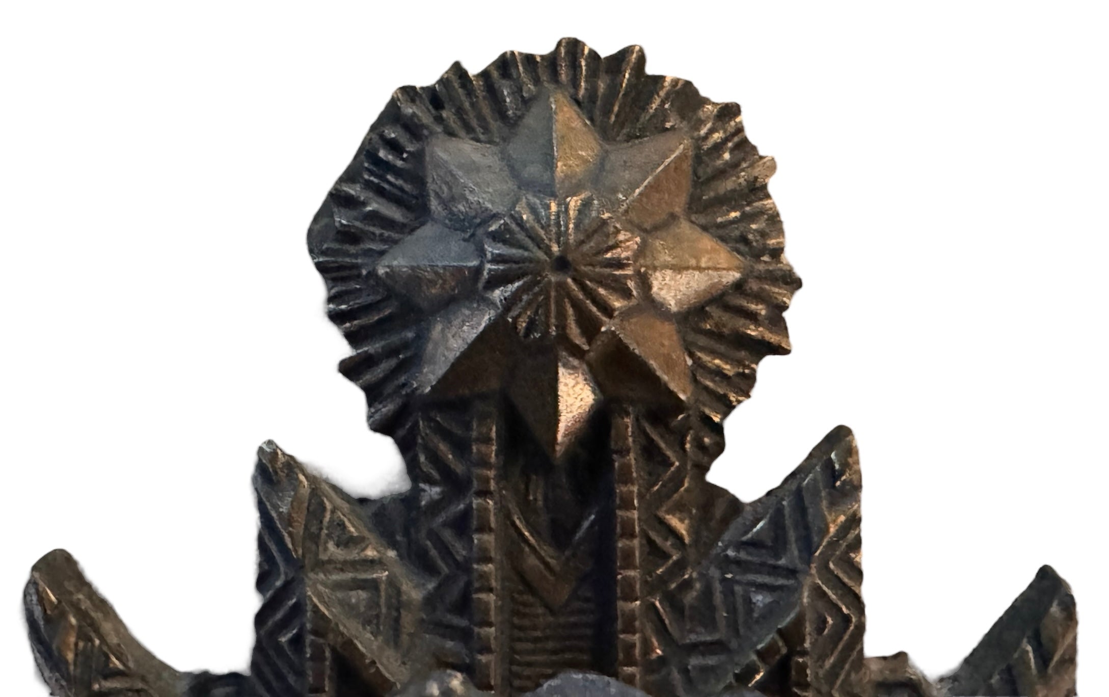Pair of Art Deco sconces, circa 1930, in cast metal with geometric designs, professionally rewired